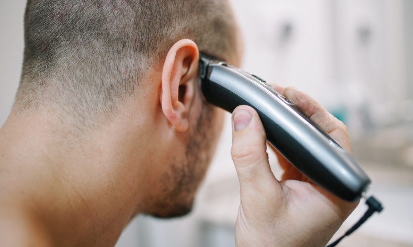 Les bons gestes pour se raser le crâne efficacement