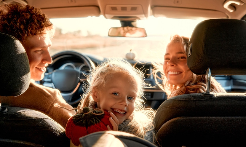 Comment s’occuper pendant les longs trajets en voiture ?